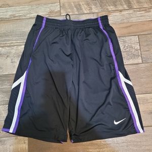 Nike - Kobe - Mamba - Basketball - Shorts - EUC